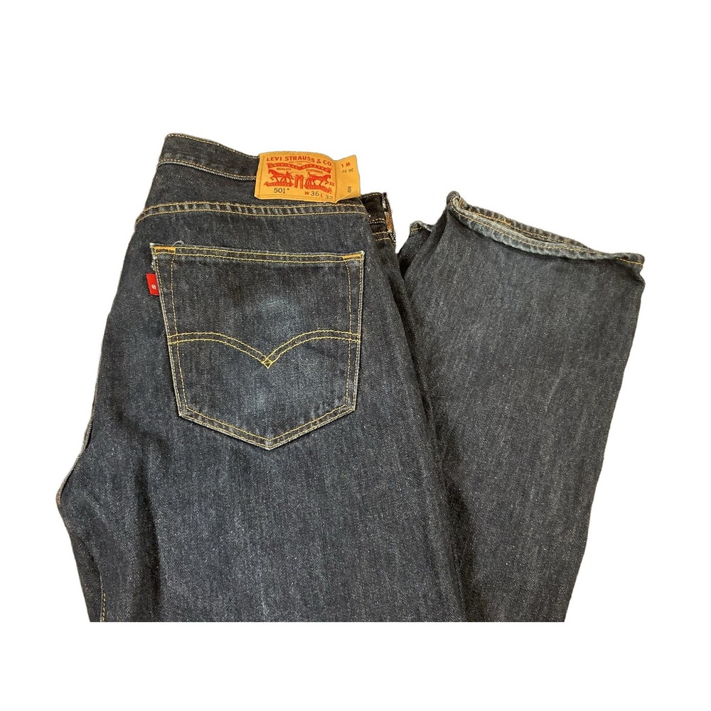 Levi Strauss & Co. 501 Men's Jeans 36x32 Blue Straight Leg Button Fly Denim